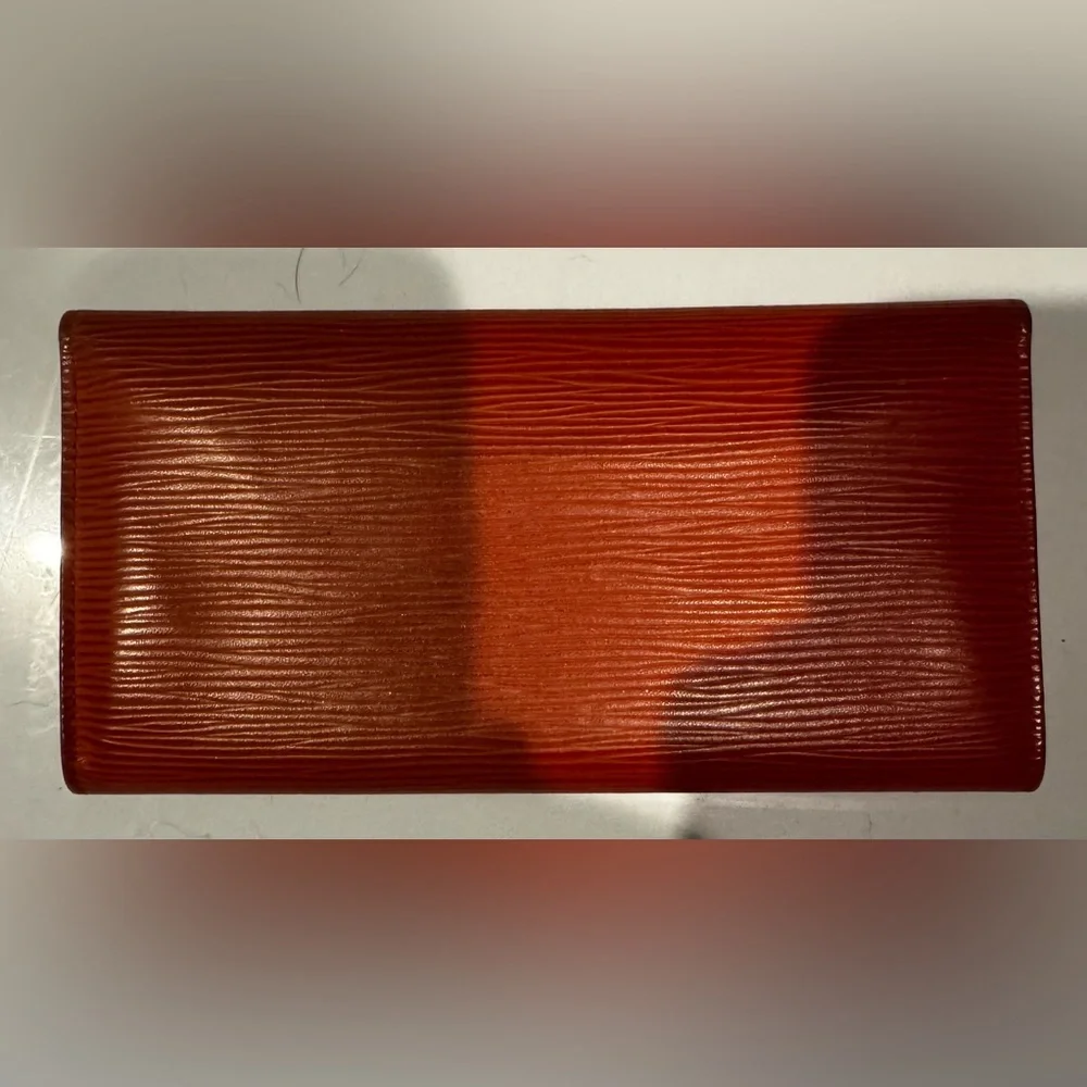 Louis Vuitton Burn Orange Epi Josephine Wallet